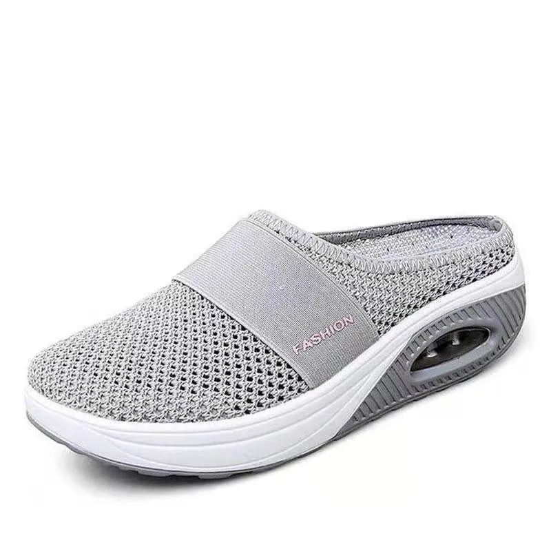 Air-cushioned slip-on walking shoes
