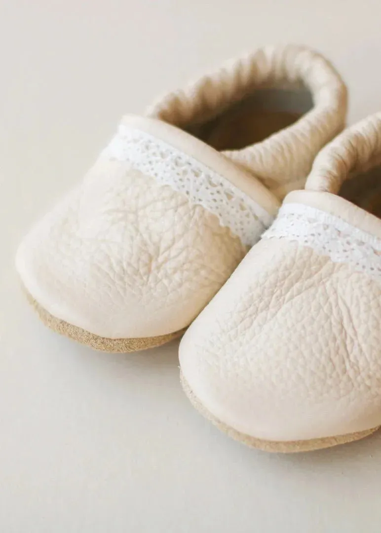 Baby Leather Slip-On Shoes in Cream