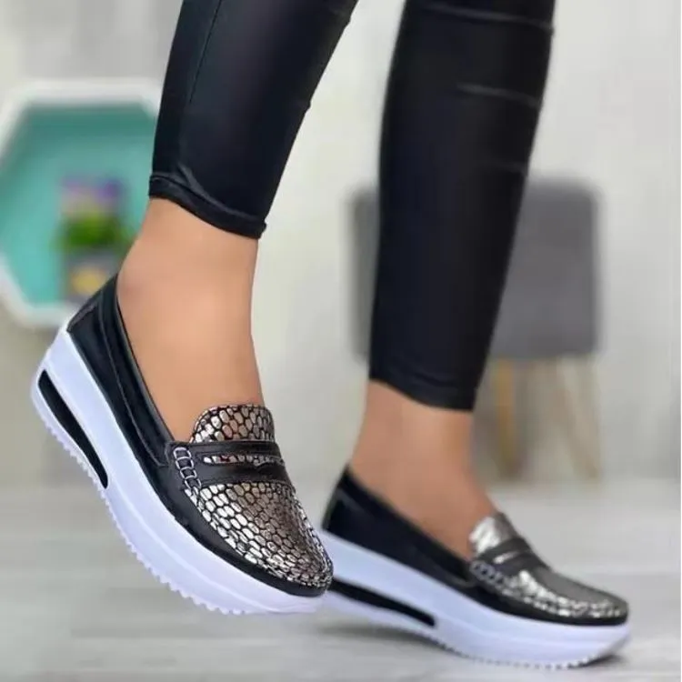 Comelyy Casual shoes solid color soft sole work shoes