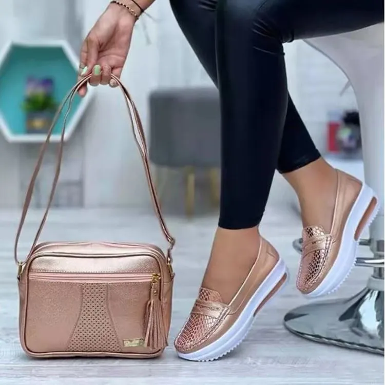 Comelyy Casual shoes solid color soft sole work shoes