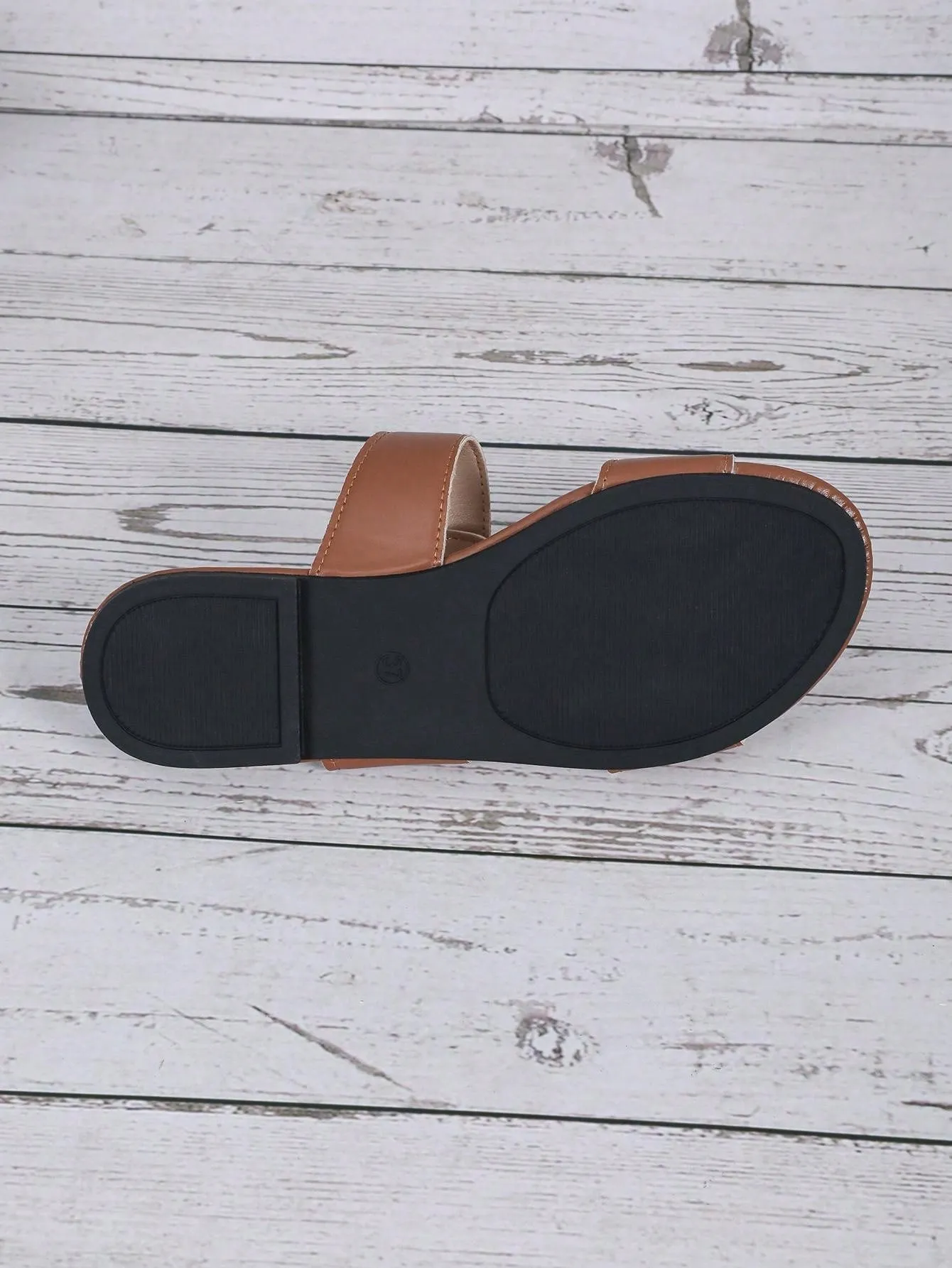 Double Metal Buckle Round Toe Comfortable Outdoor Casual Flat Slippers