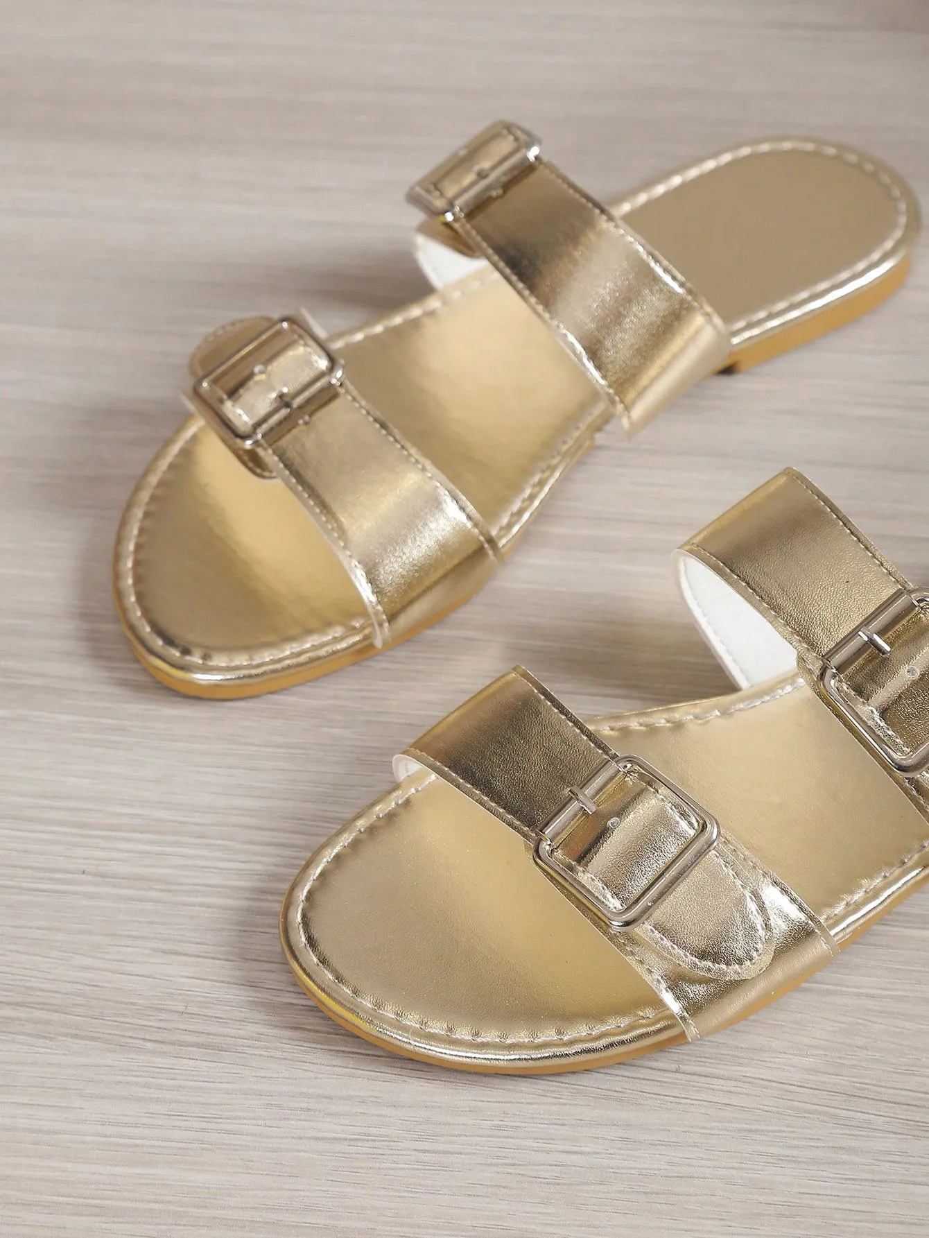 Double Metal Buckle Round Toe Comfortable Outdoor Casual Flat Slippers