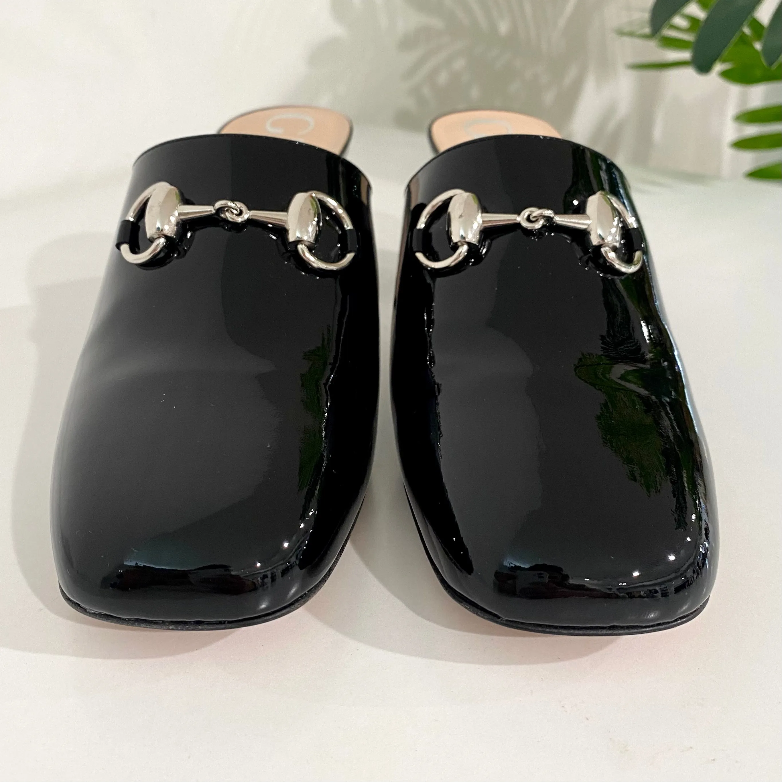 Gucci Unworn Black Lexie Mules